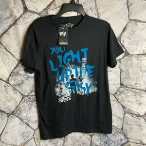 NWT Forge Black Light Up the Sky TShirt Adult M